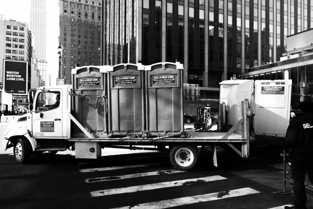 Best Portable toilet rental cost  in Sharon, PA